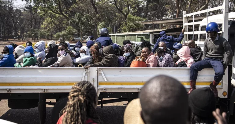 Zimbabwe : Human Rights Watch dénonce la « répression accélérée » de l&rsquo;opposition