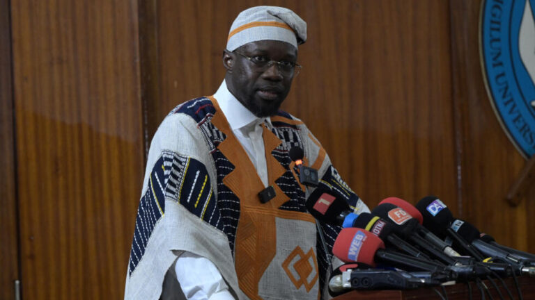 Le Sénégal crée une commission pour renégocier les contrats d&rsquo;hydrocarbures