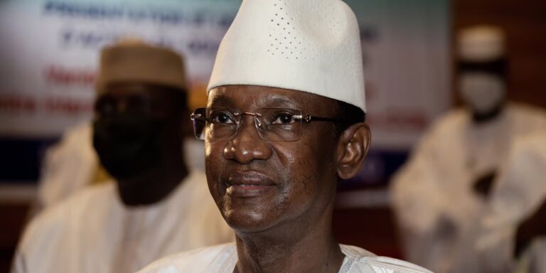Mali : Choguel Maïga n&rsquo;est plus Premier ministre mais prépare son retour à la vie politique